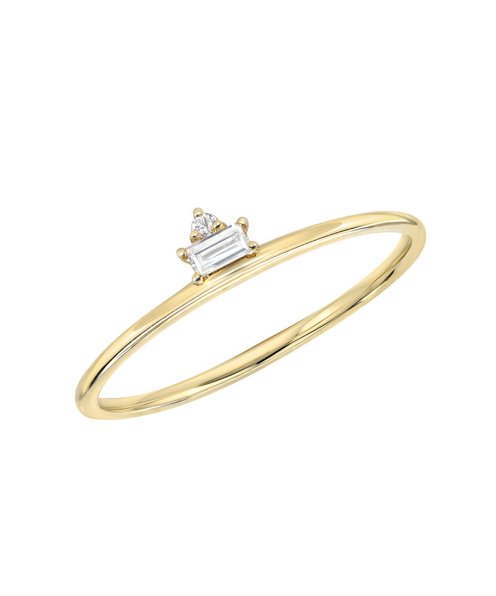 14KT Yellow Gold Doublet Baguette and Round Diamond Ring 0.06 CT.