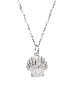 Sterling Silver Scallop Shell Pendant Necklace, 18"