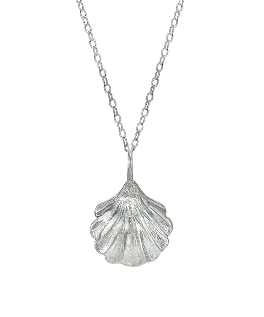 The Sterling Silver Flat Scallop Seashell Pendant Necklace features a sleek scallop shell pendant displayed on a white background, offering an elegant ocean-inspired accessory that captures the timeless beauty of the sea.