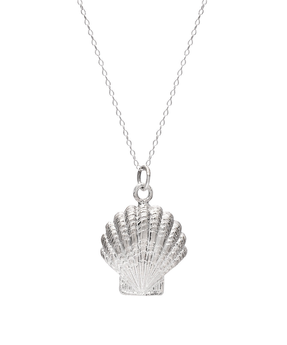 Sterling Silver Scallop Shell Pendant Necklace, 18"
