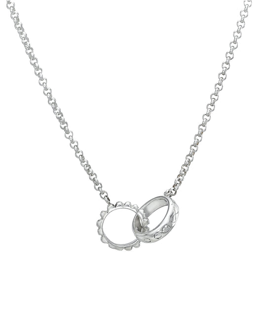 Sterling silver interlocking pendant necklace