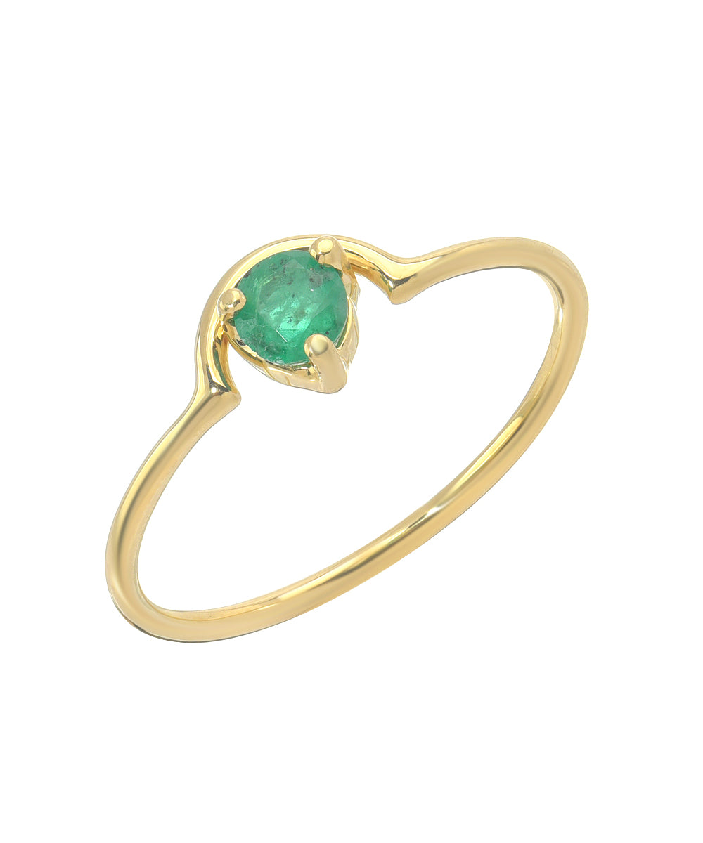 14KT Yellow Gold Emerald Streak Ring 0.25 CT.