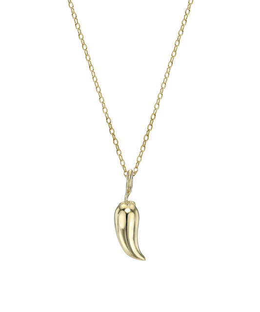 The 14KT Yellow Gold Jalapeno Pepper Pendant Necklace, 18", features a polished jalapeno pepper pendant at the center, offering a bold accent to any outfit.